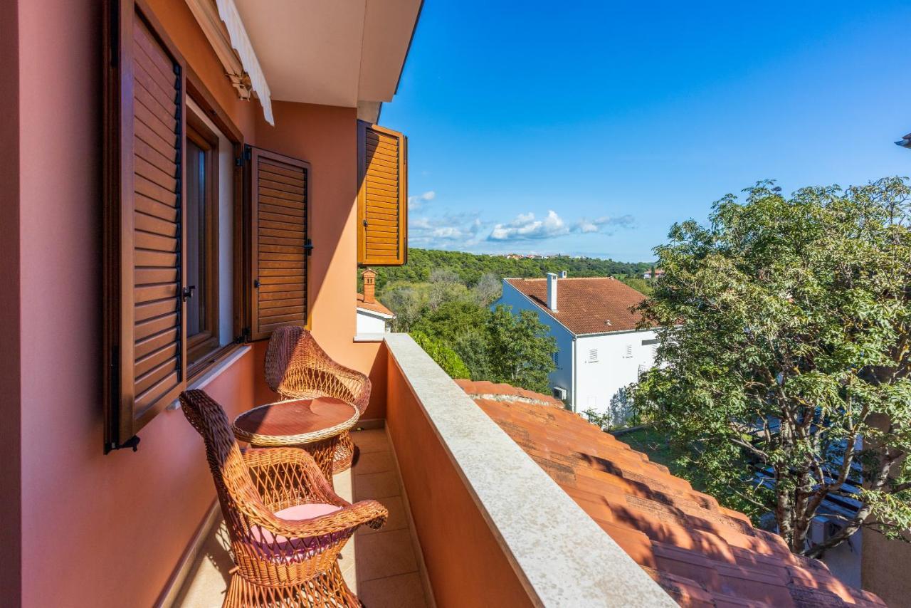 Apartments Villa Mavero Баньоле Екстер'єр фото