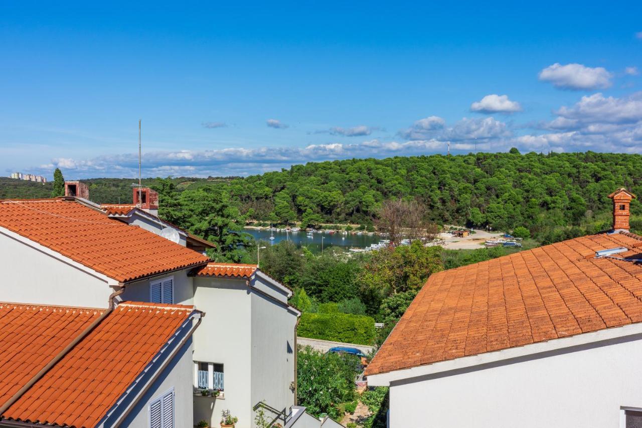 Apartments Villa Mavero Баньоле Екстер'єр фото