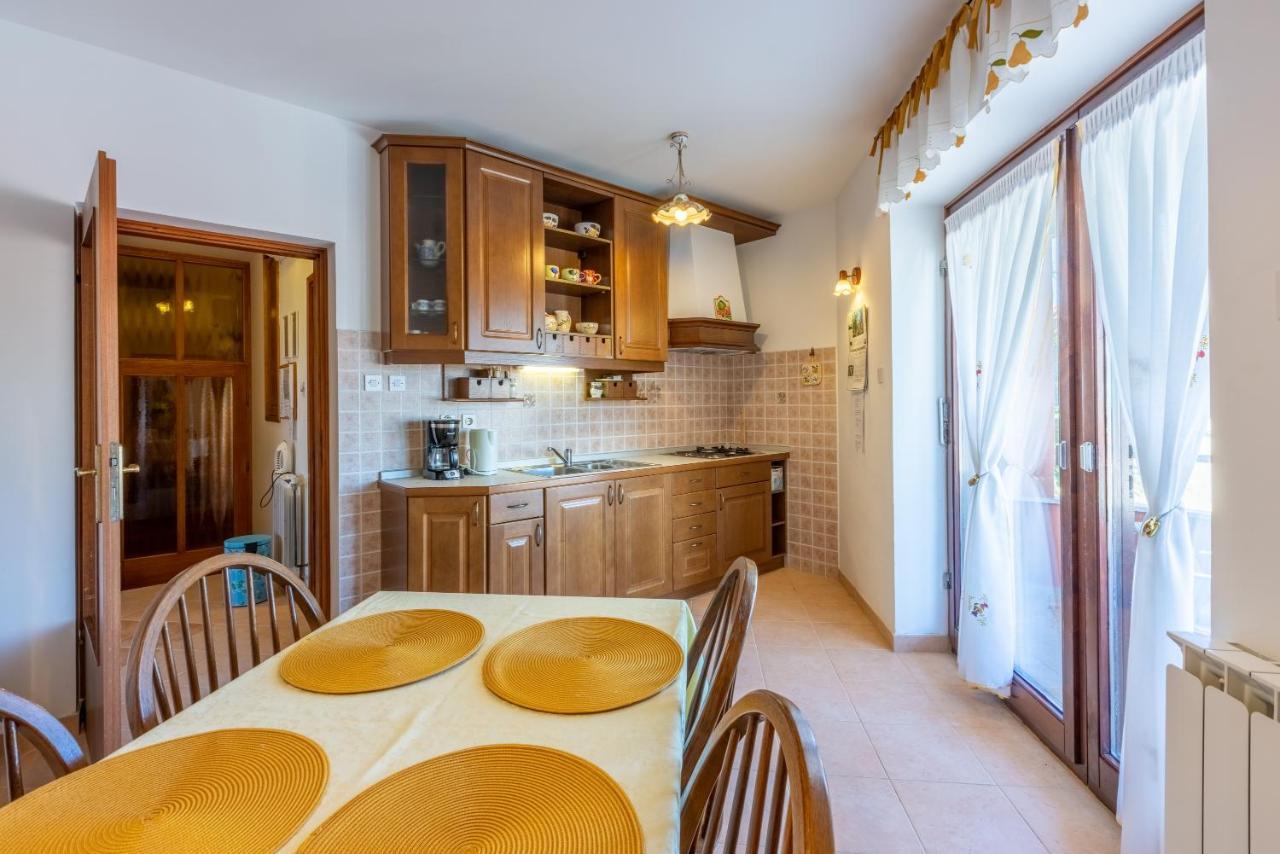 Apartments Villa Mavero Баньоле Екстер'єр фото