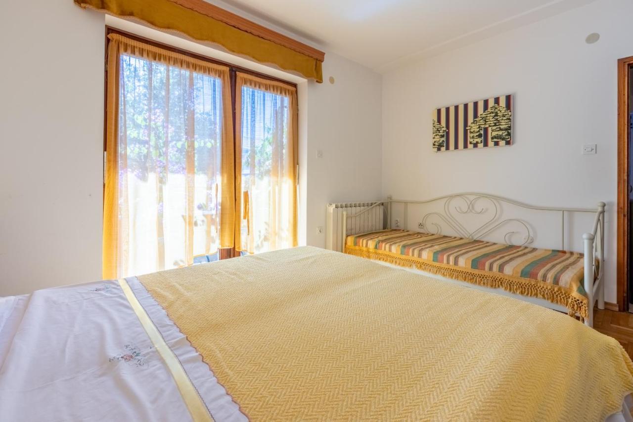 Apartments Villa Mavero Баньоле Екстер'єр фото
