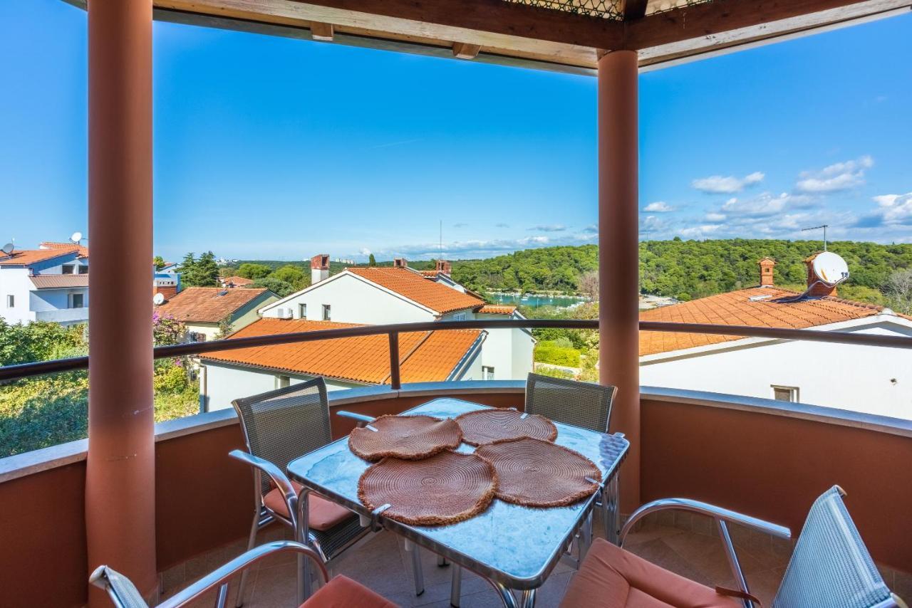 Apartments Villa Mavero Баньоле Екстер'єр фото